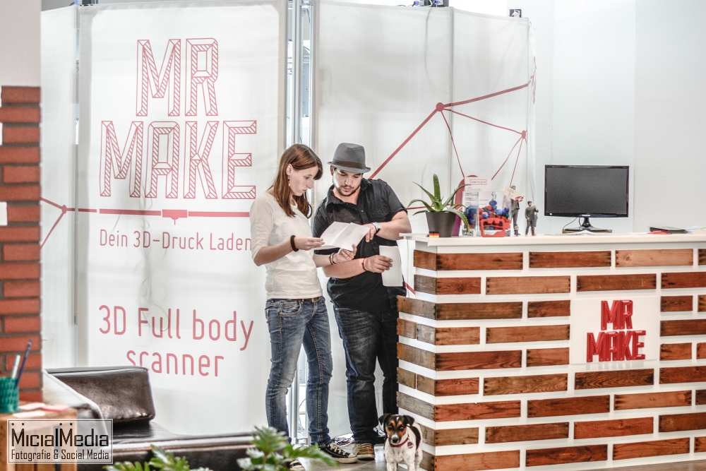 Kathrin Winter und Daniel Zimmermann in ihrem 3D-Druck Laden | Foto: Michael M. Roth, MicialMedia